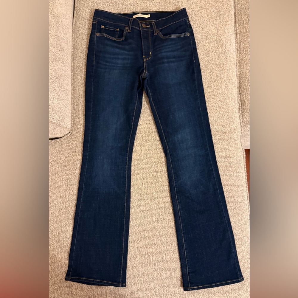 Levi's VINTAGE CLASSIC BOOTCUT WOMEN'S JEANS sz:4M NWOT - Picture 6 of 8